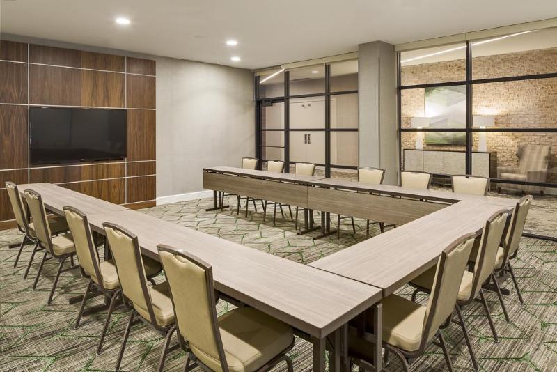 Отель North Charleston Marriott Экстерьер фото